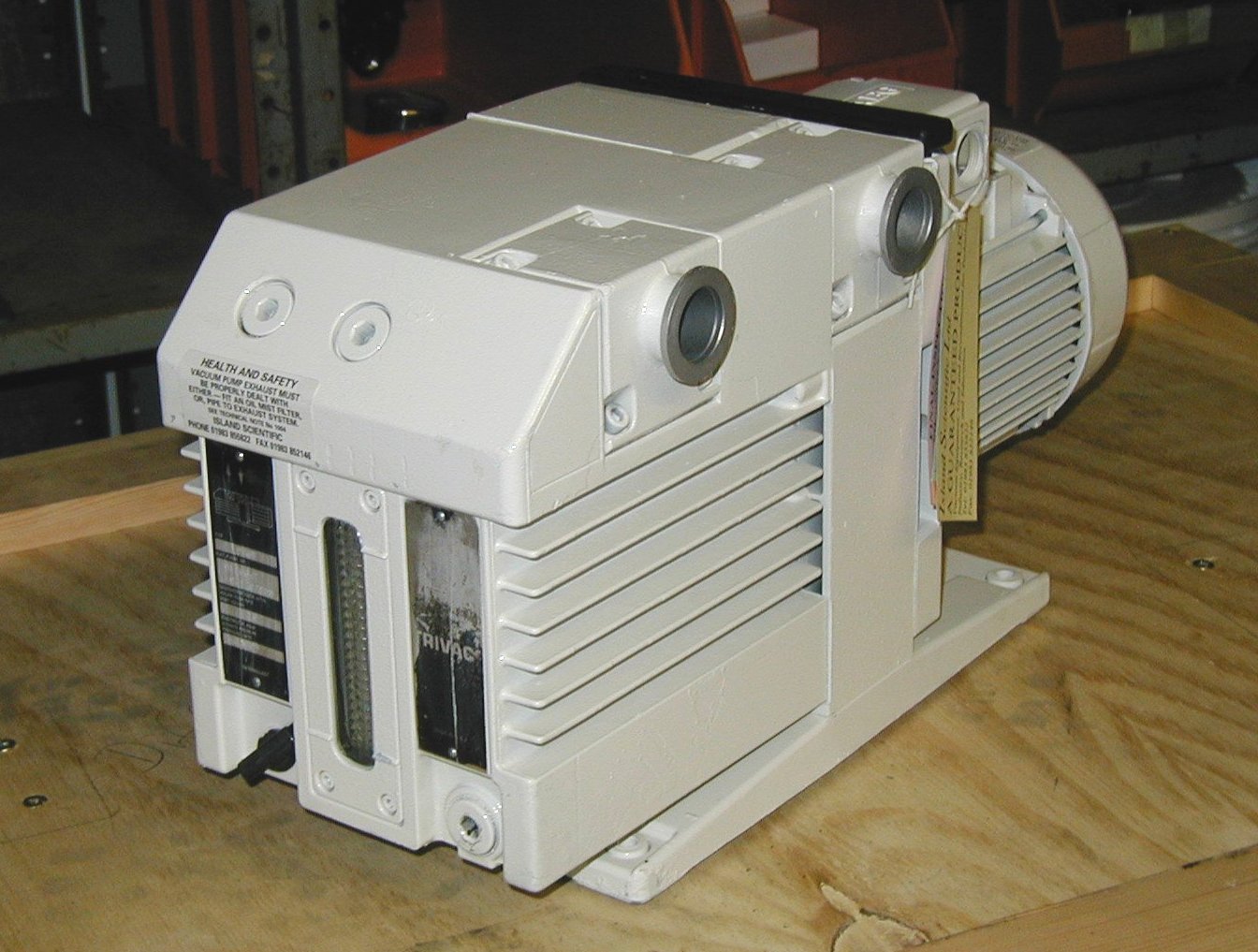 Leybold D16BWS Direct Drive Vacuum Pump
